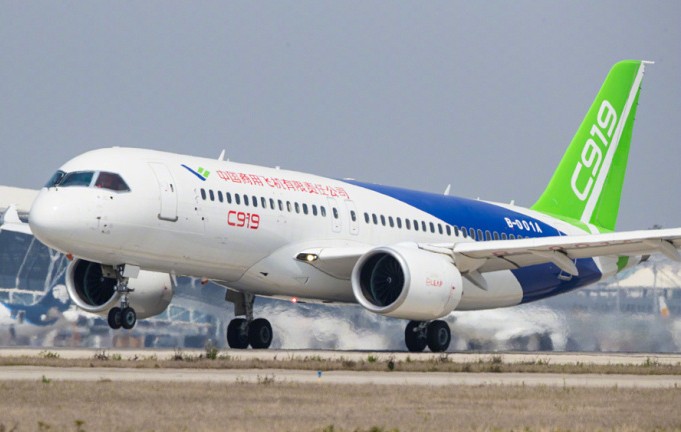 散熱器廠家文軒熱能祝賀C919大飛機成功首飛