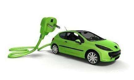 水冷板廠家告訴你夏天氣溫升高汽車(chē)應(yīng)該怎樣散熱