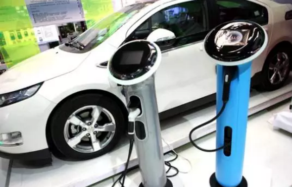 三元高鎳電池成動力電池發(fā)展趨勢發(fā)熱快問題待解決